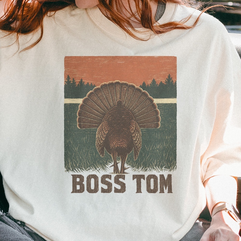 Boss Tom Wild Turkey Fanning His Tail at Dusk Tee